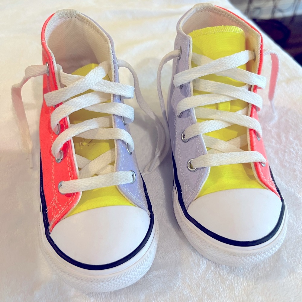 Toddler Girls Converse Neon Size 9